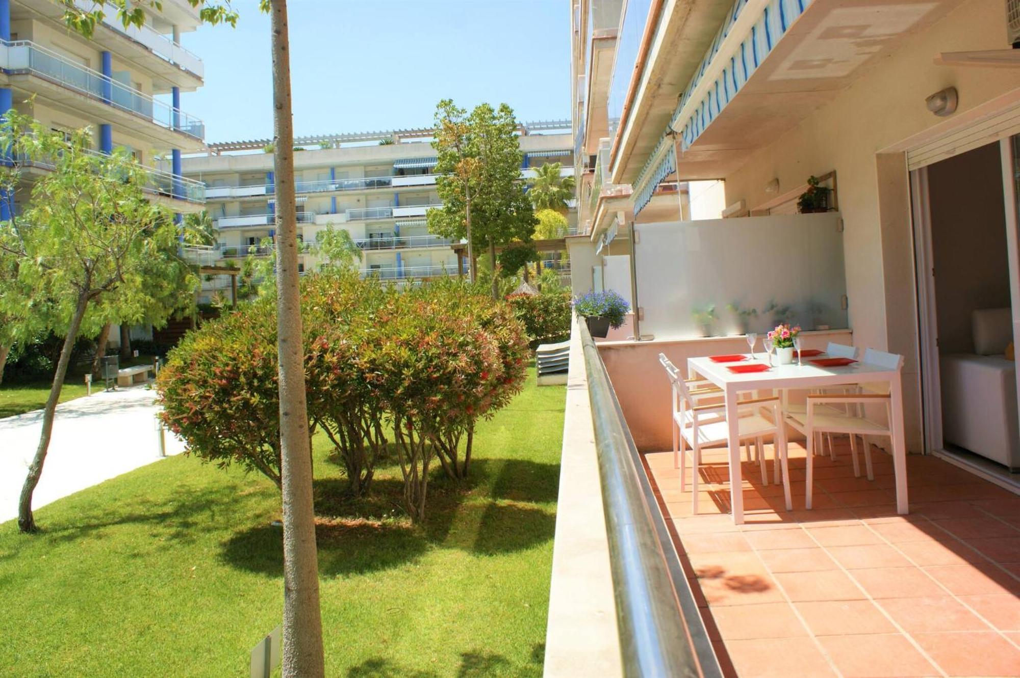 Precioso Apartamento Para 6 Personas Roses Extérieur photo
